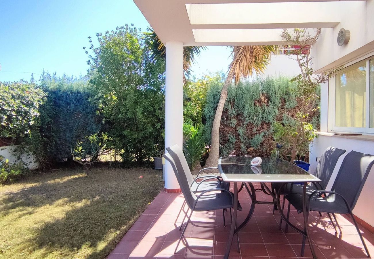 Casa adosada en Peñiscola - Tabarca - Chalet con jardín y piscina comunitaria 