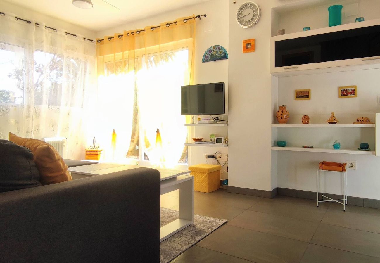 Casa adosada en Peñiscola - Tabarca - Chalet con jardín y piscina comunitaria 