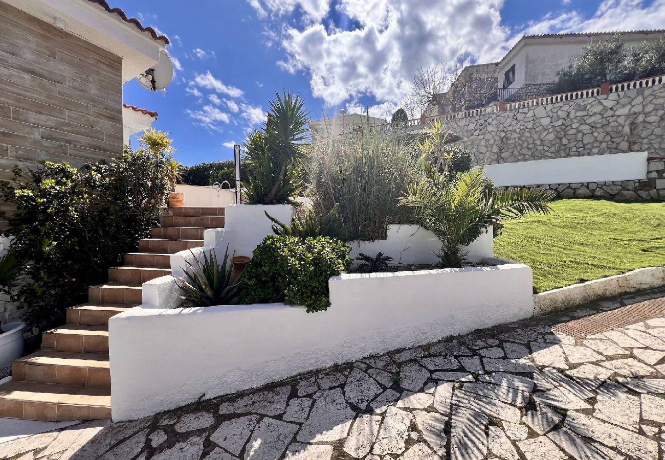 Chalet en Peñiscola - Casa Ibicenca - Precioso chalet con piscina 
