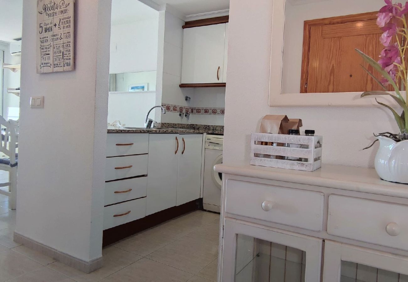 Apartamento en Peñiscola - Baix Maestrat - Apartamento en 1ª línea de playa 