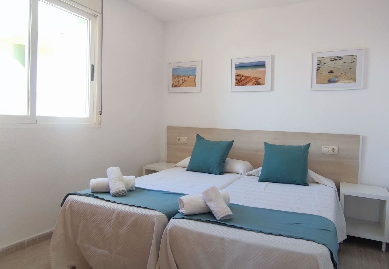 Apartamento en Peñiscola - Baix Maestrat - Apartamento en 1ª línea de playa 