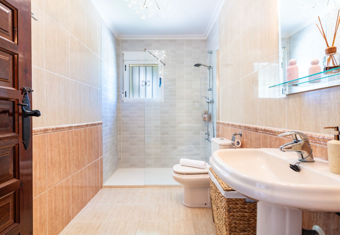 Villa en Peñiscola - Villa del Mar - 🌴 Villa mediterránea con piscina y jardín privado