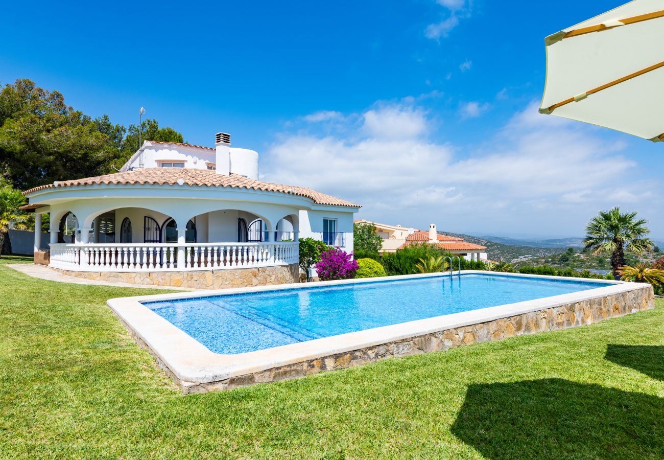 Villa en Peñiscola - Villa del Mar - 🌴 Villa mediterránea con piscina y jardín privado