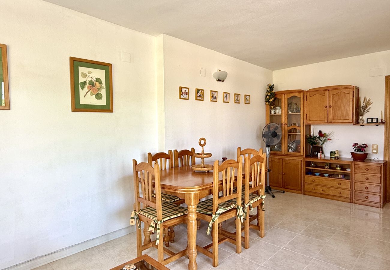 Apartamento en Peñiscola - 🌴 Apartamento con terraza a pasos de la playa y piscina comunitaria