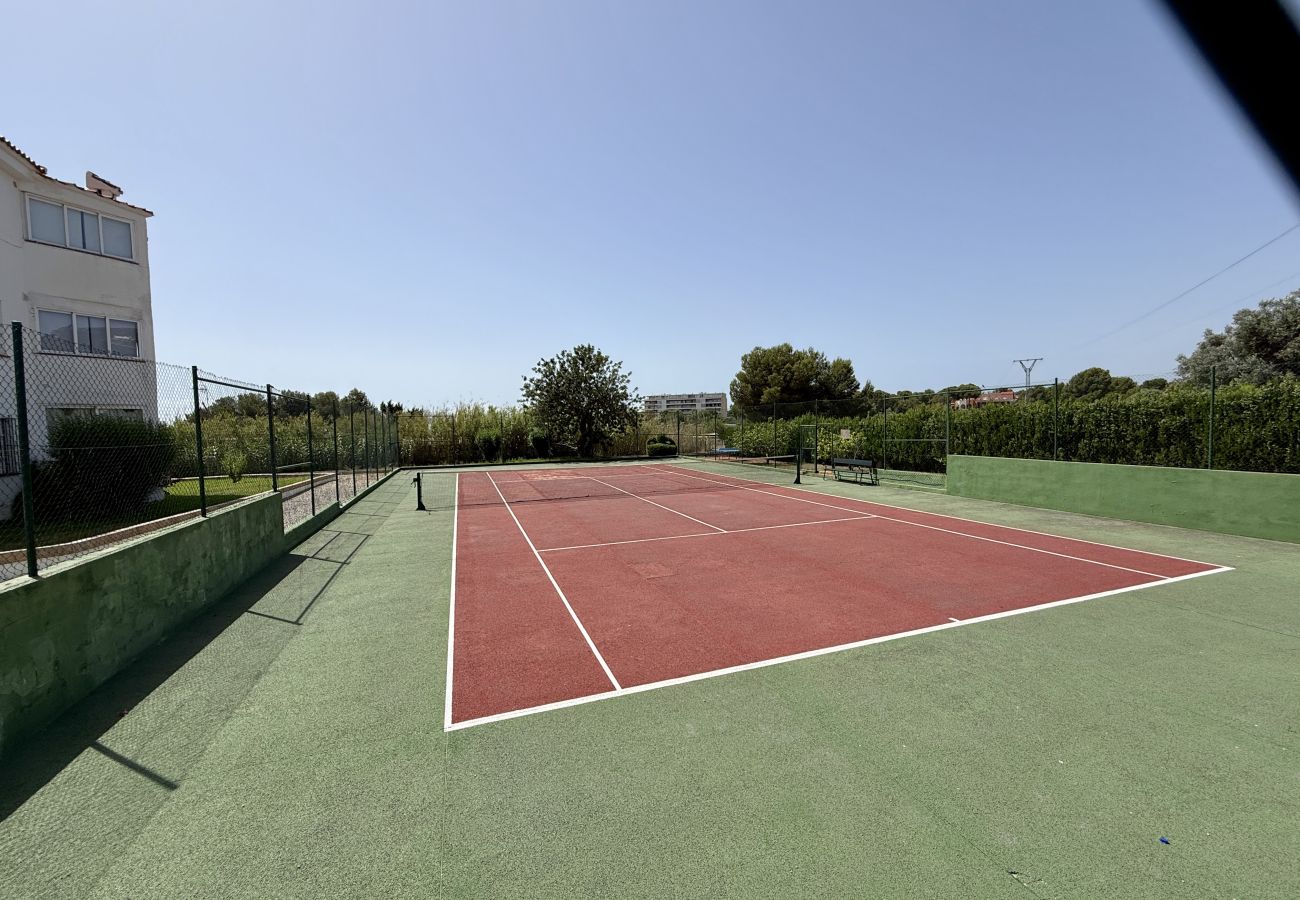 Apartamento en Peñiscola - Finca del Moro - Piscina, Tenis y Vistas al Mar