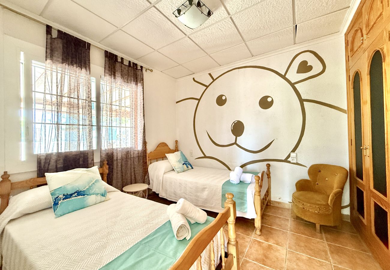 Chalet en Peñiscola - 🌴 Villa Blaky – Piscina privada ideal para familias y grupos
