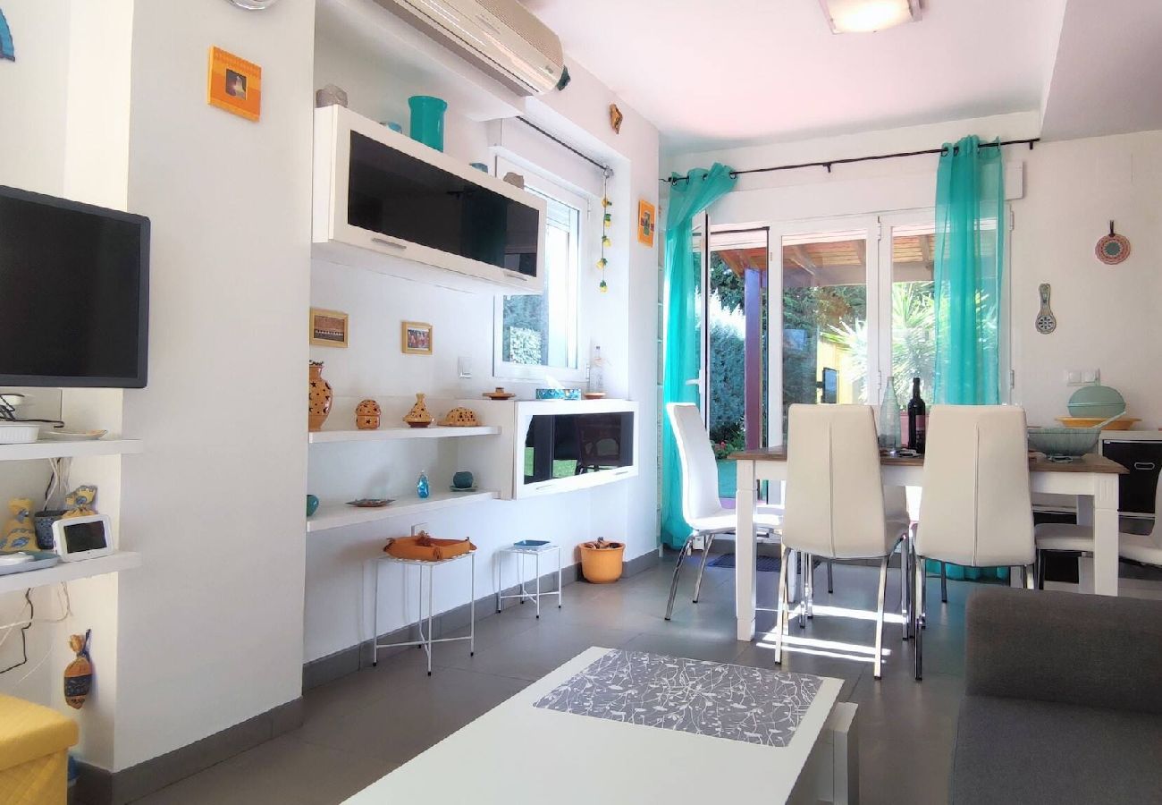 Terraced House in Peñiscola - Tabarca - Chalet con jardín y piscina comunitaria 