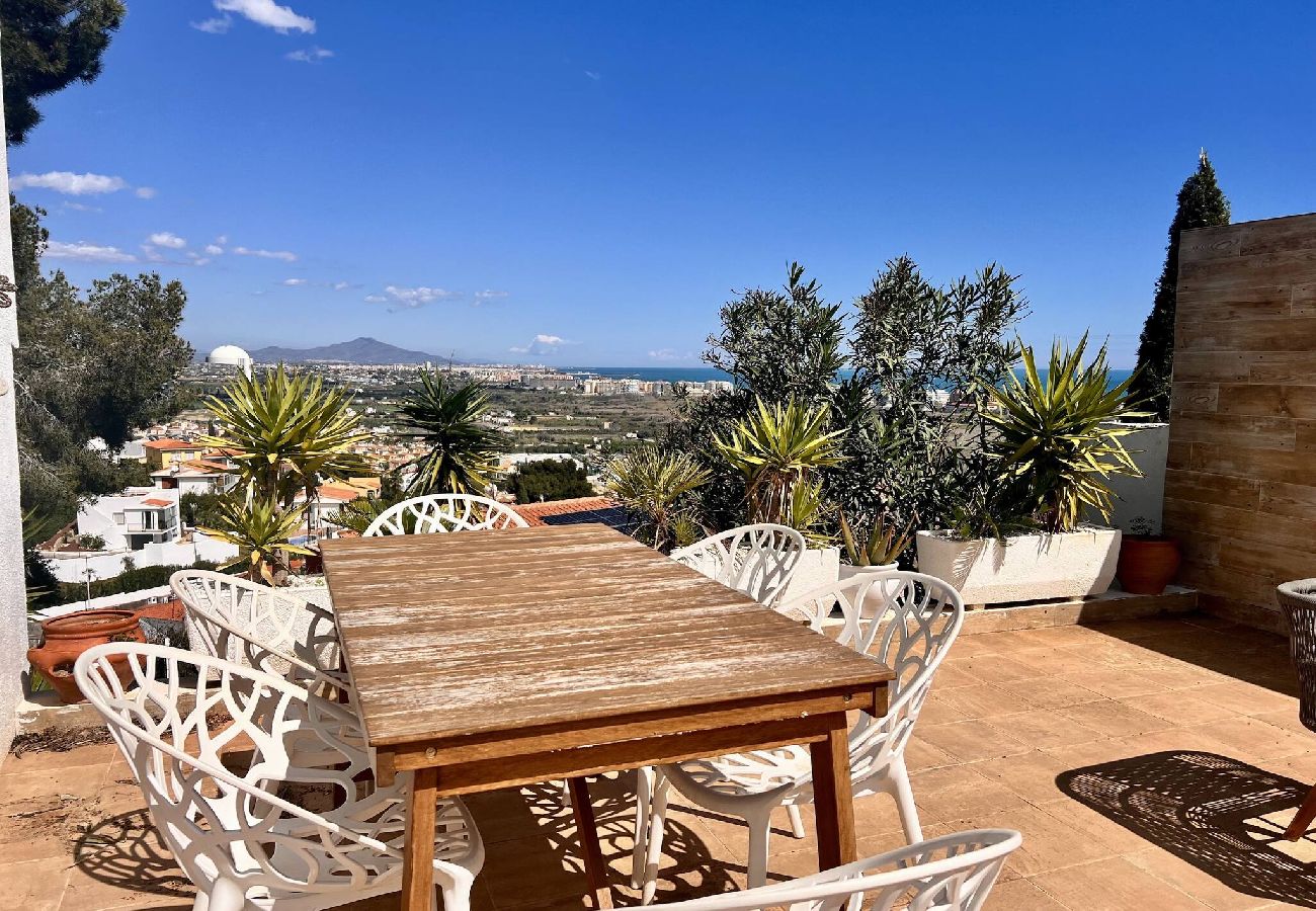 Chalet in Peñiscola - Casa Ibicenca - Beautiful villa with swimming pool 