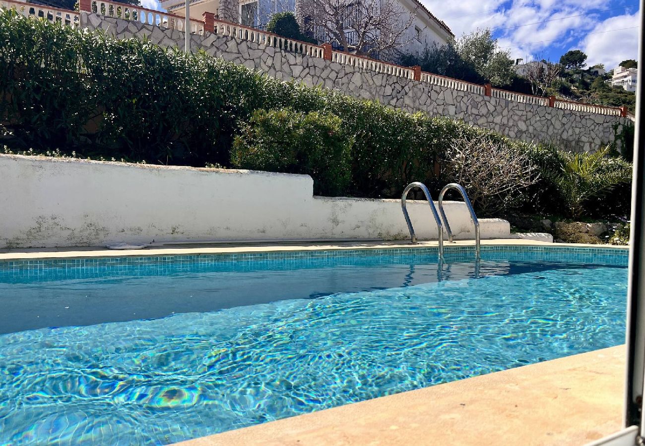 Chalet in Peñiscola - Casa Ibicenca - Beautiful villa with swimming pool 