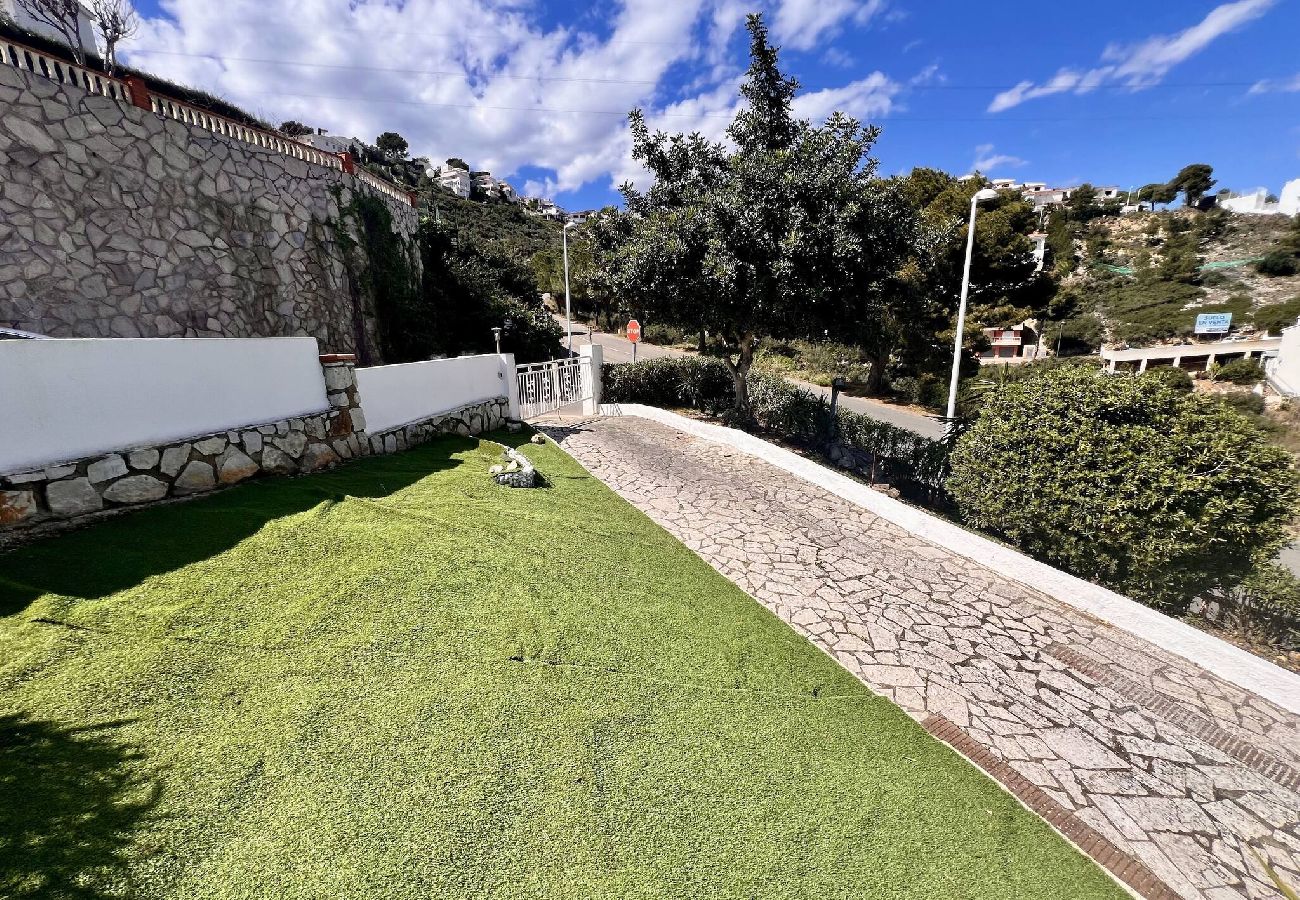 Chalet in Peñiscola - Casa Ibicenca - Beautiful villa with swimming pool 