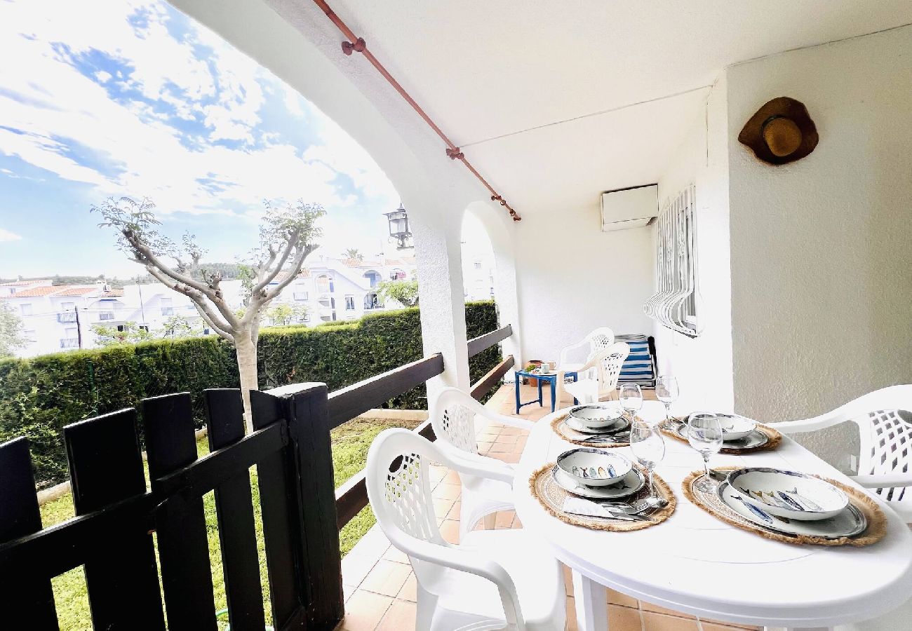 Apartment in Peñiscola - Esmeralda, apartamento con jardín privado. 