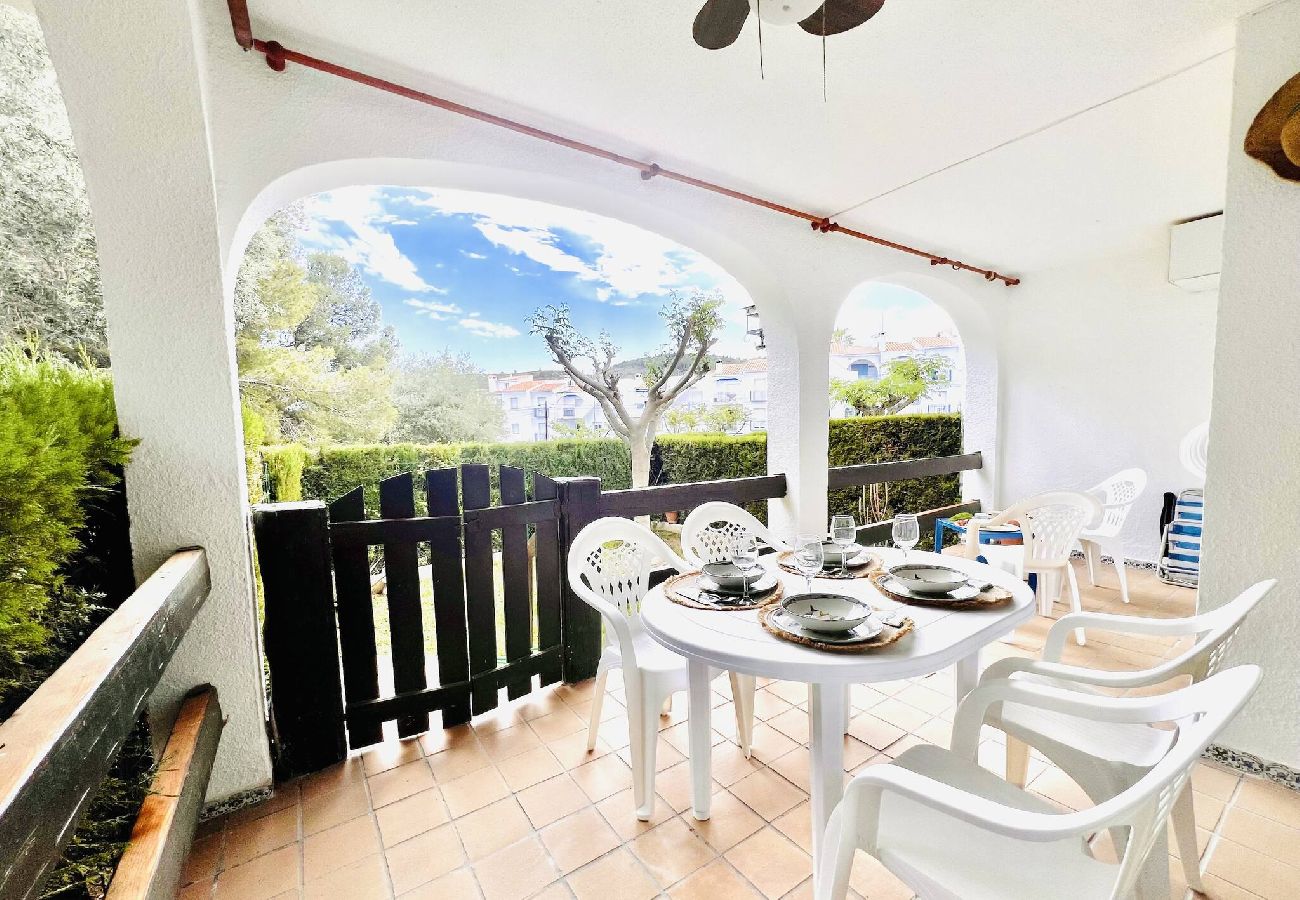 Apartment in Peñiscola - Esmeralda, apartamento con jardín privado. 