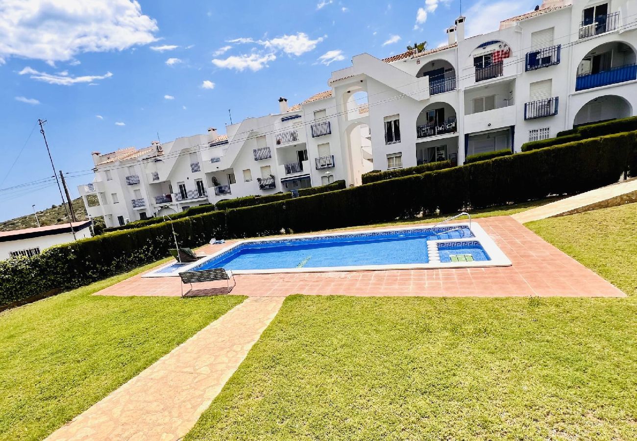 Apartment in Peñiscola - Esmeralda, apartamento con jardín privado. 