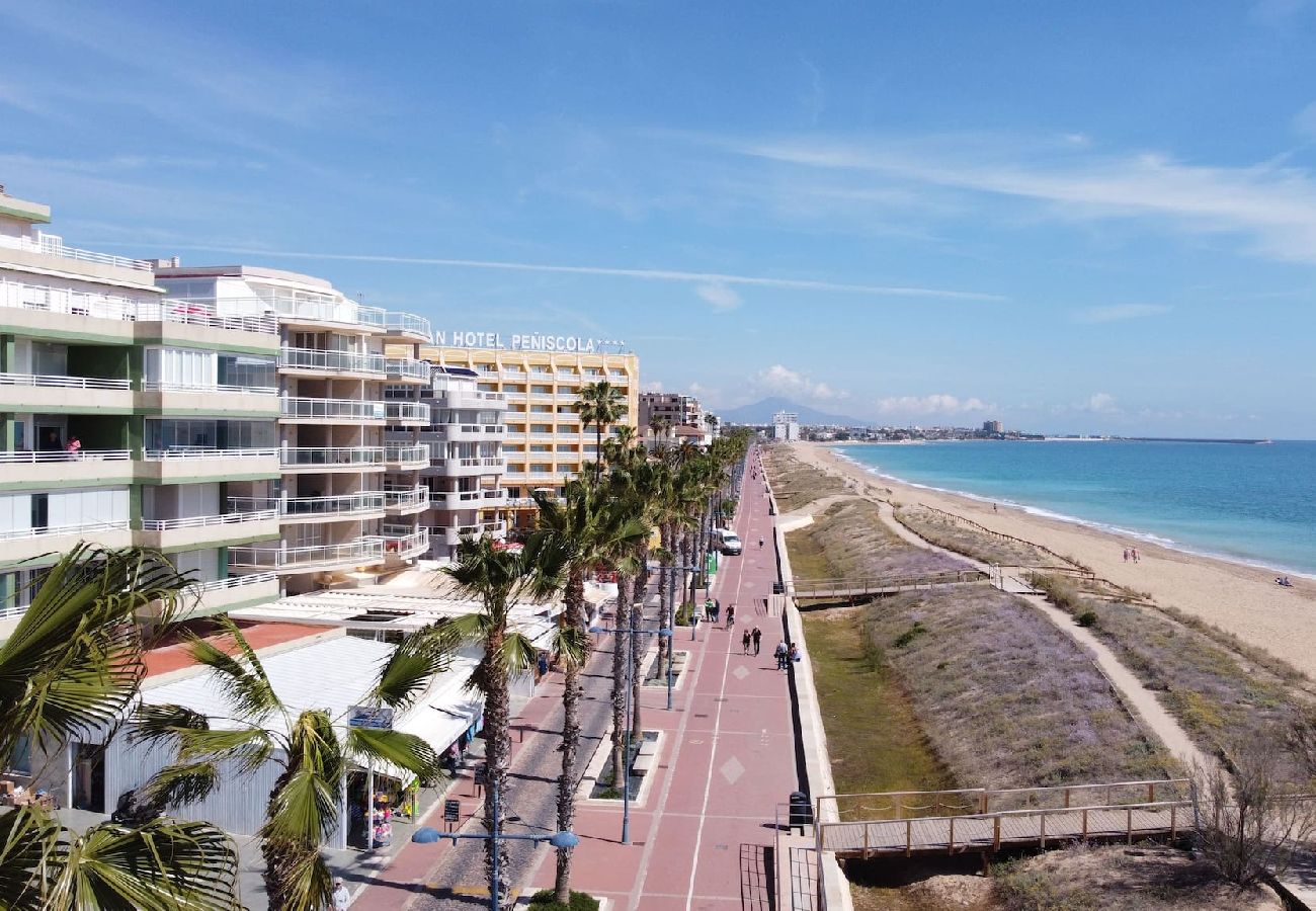 Apartment in Peñiscola - Baix Maestrat - Apartamento en 1ª línea de playa 
