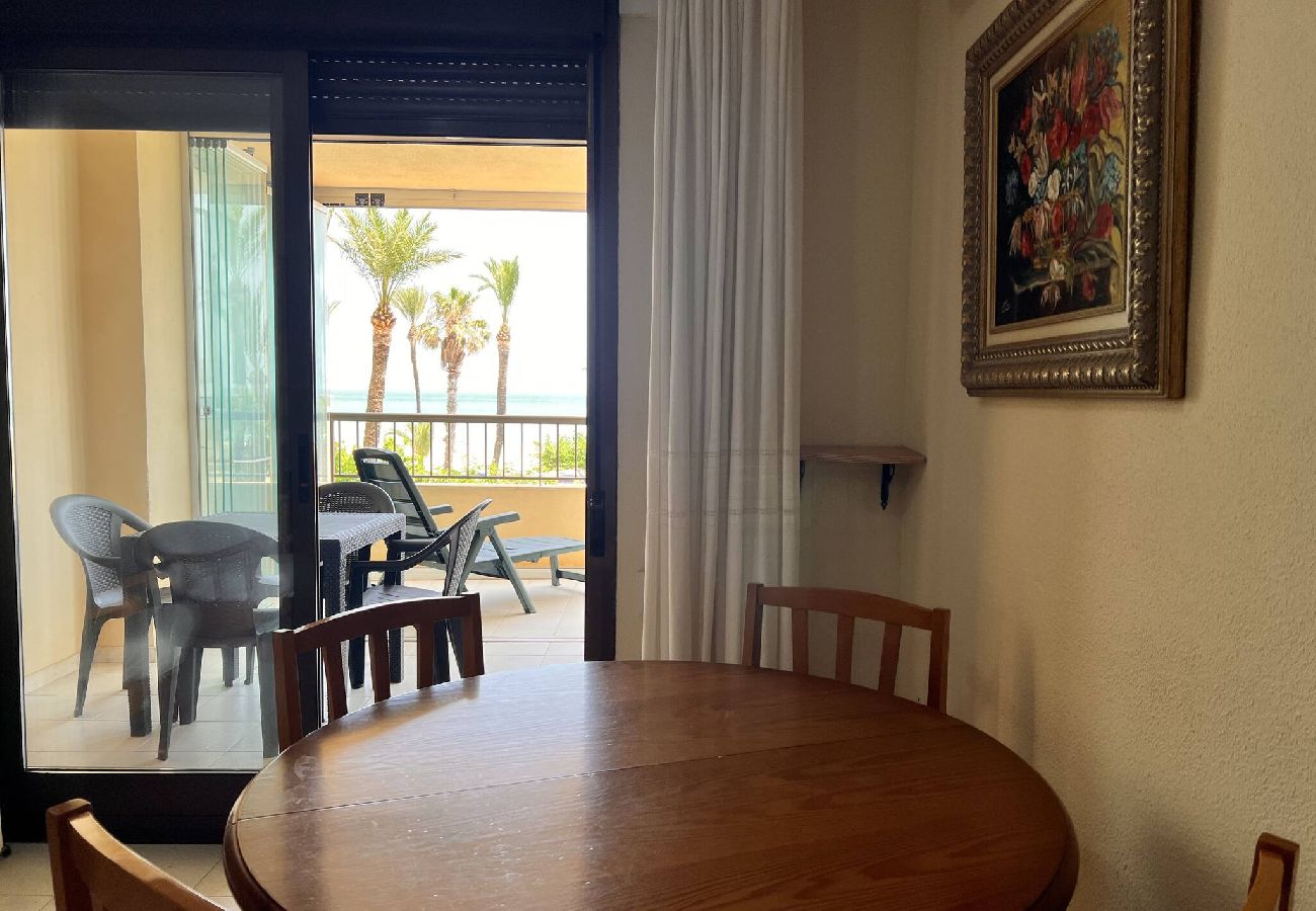 Apartment in Peñiscola - Albatros Ii – Seafront Apartment 