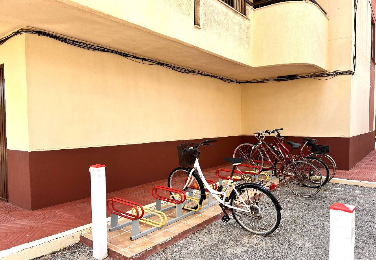 Apartment in Peñiscola - Albatros Ii – Seafront Apartment 