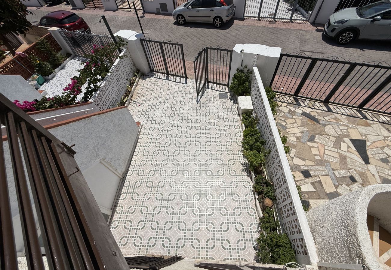 Terraced House in Peñiscola - Terraced house in the Peñíscola residential area, first line