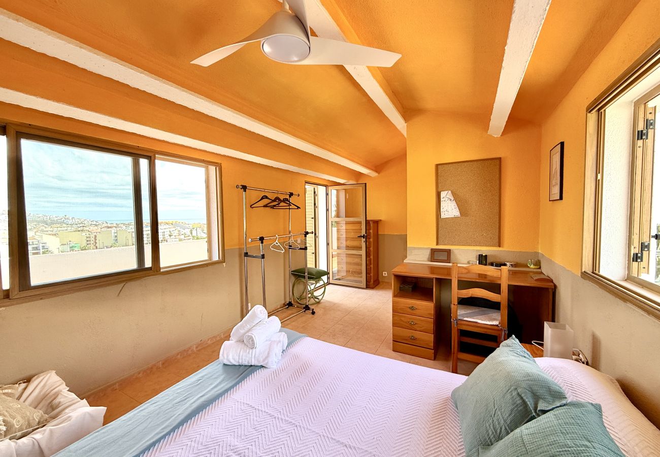 Terraced House in Peñiscola - Peñísol - Mediterranean House Near the Town Centre and the Beach