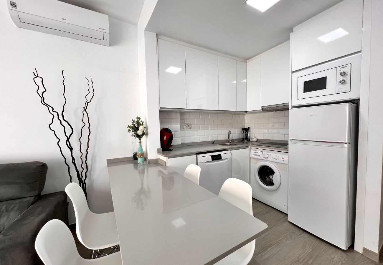 Apartment in Peñiscola - Surfing - Apartamento a pie de playa 