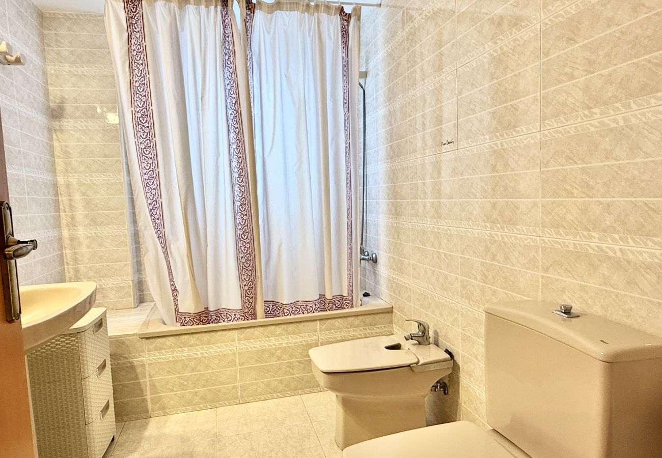 Apartment in Peñiscola - Mediterraneo - 🌴 Apartment with terrace just steps from the beach and communal pool