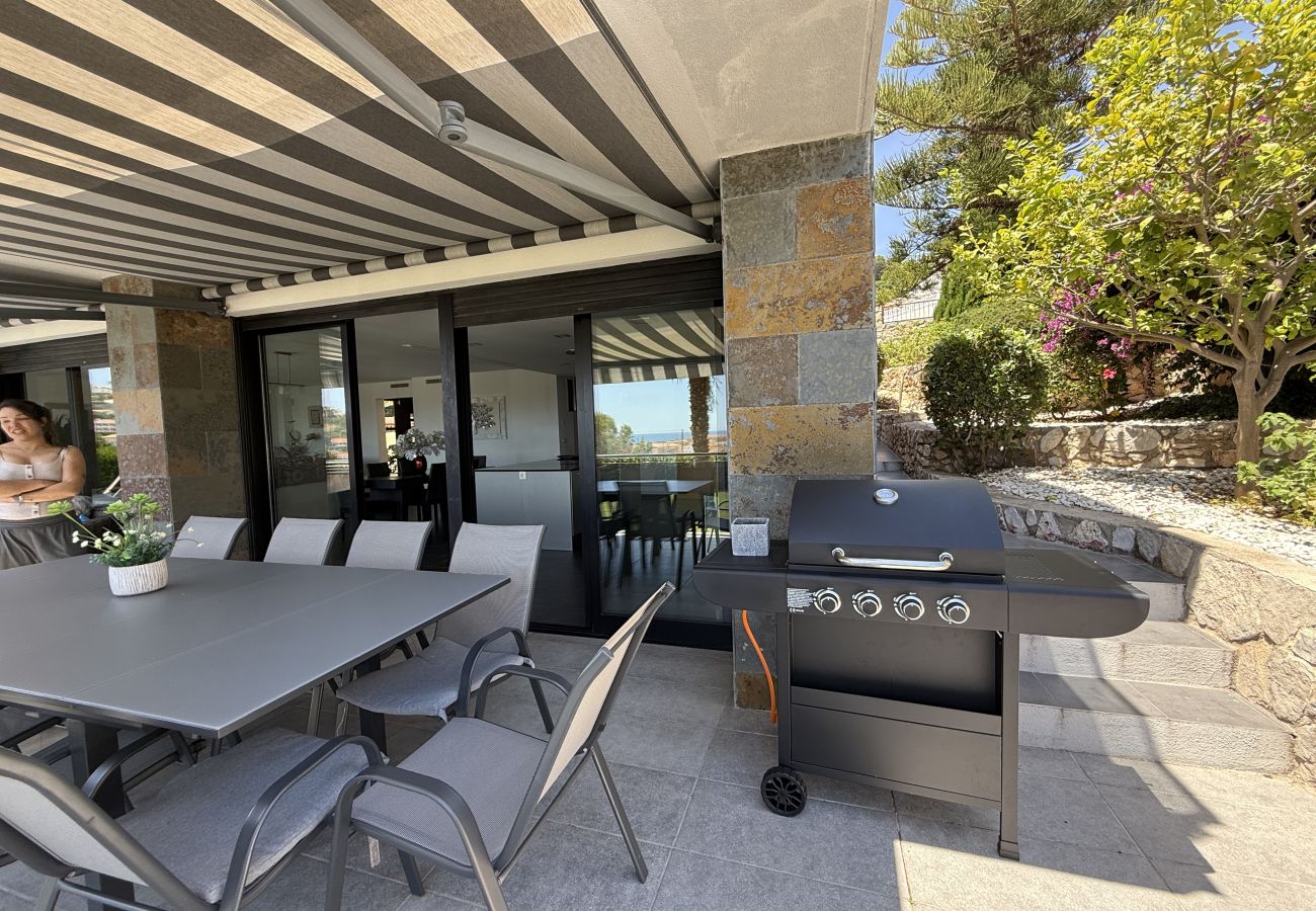 Villa in Peñiscola - Villa Canestel - Private Pool with Sea and Castle Views