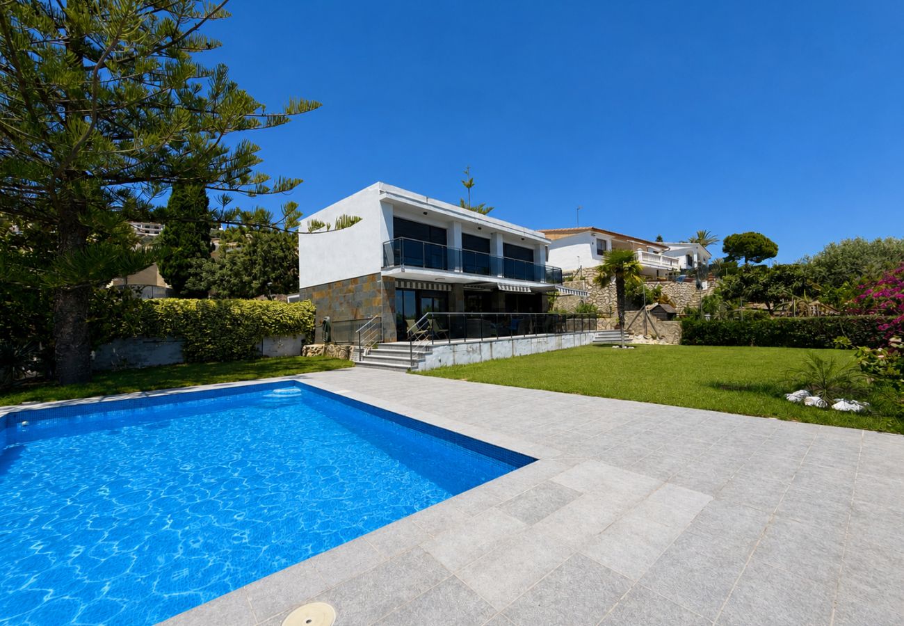 Villa in Peñiscola - Villa Canestel - Private Pool with Sea and Castle Views