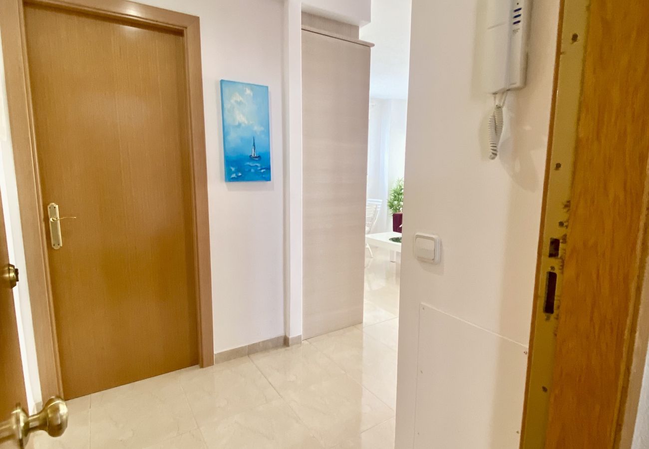 Apartment in Peñiscola - Sirena Beach - Apartment with Terrace by the Sea