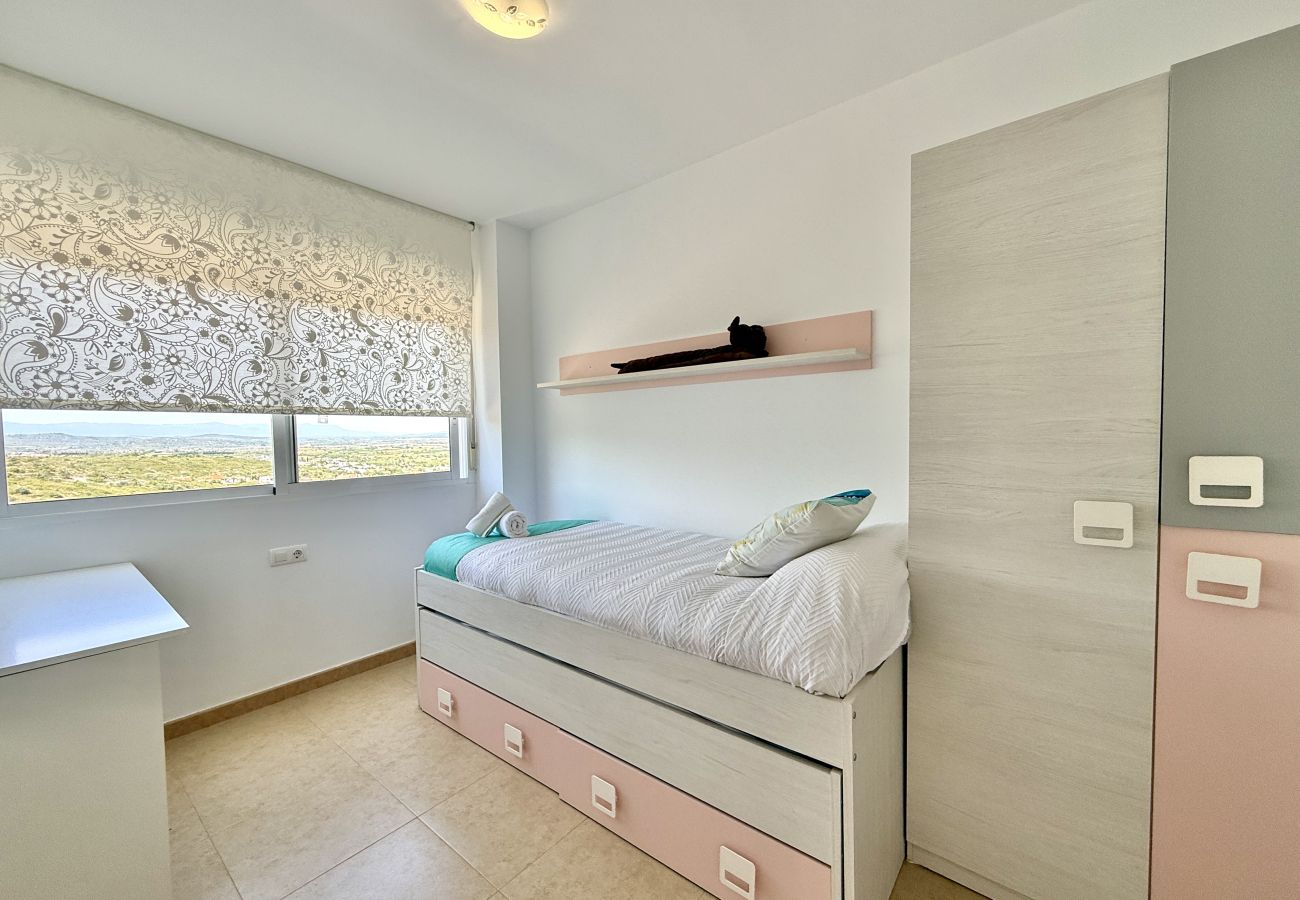 Apartment in Peñiscola - Duplex in Las Atalayas - Private Terrace & Communal Pool