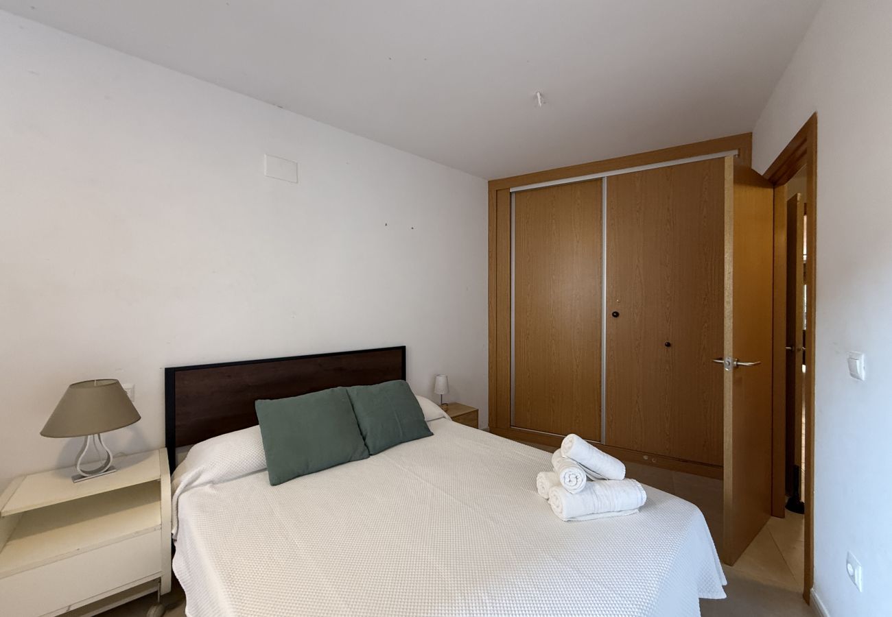 Apartment in Peñiscola - Estación Center – Spacious Apartment with Parking