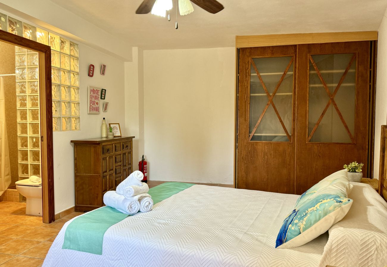 Chalet in Peñiscola - 🌴 Villa Blaky – Private Pool, Perfect for Families & Groups