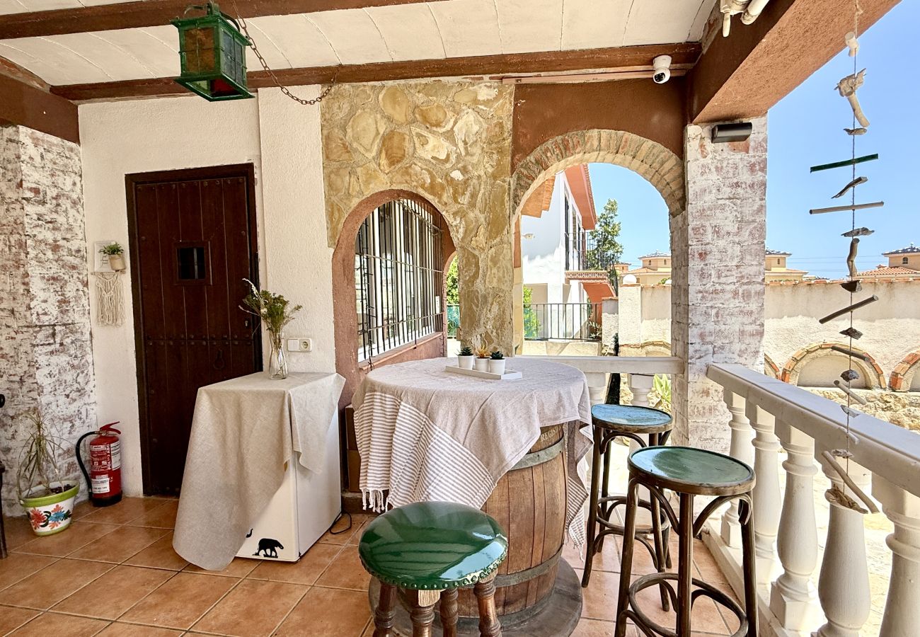 Chalet in Peñiscola - 🌴 Villa Blaky – Private Pool, Perfect for Families & Groups