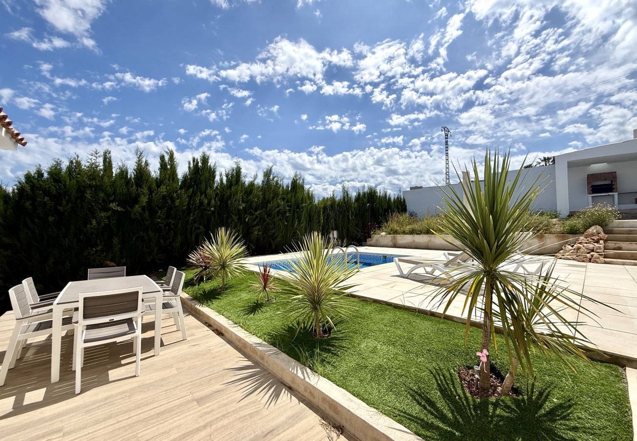 Chalet à Peñiscola - Villa Alba - Villa méditerranéenne avec piscine privée et solarium