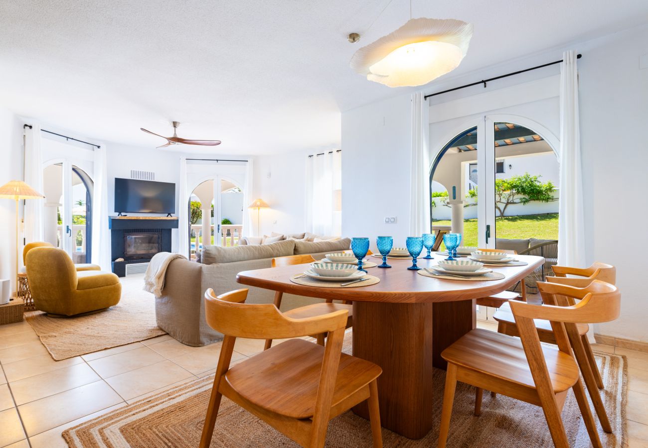 Villa à Peñiscola - 🌴 Villa del Mar - Villa méditerranéenne avec piscine et jardin privés