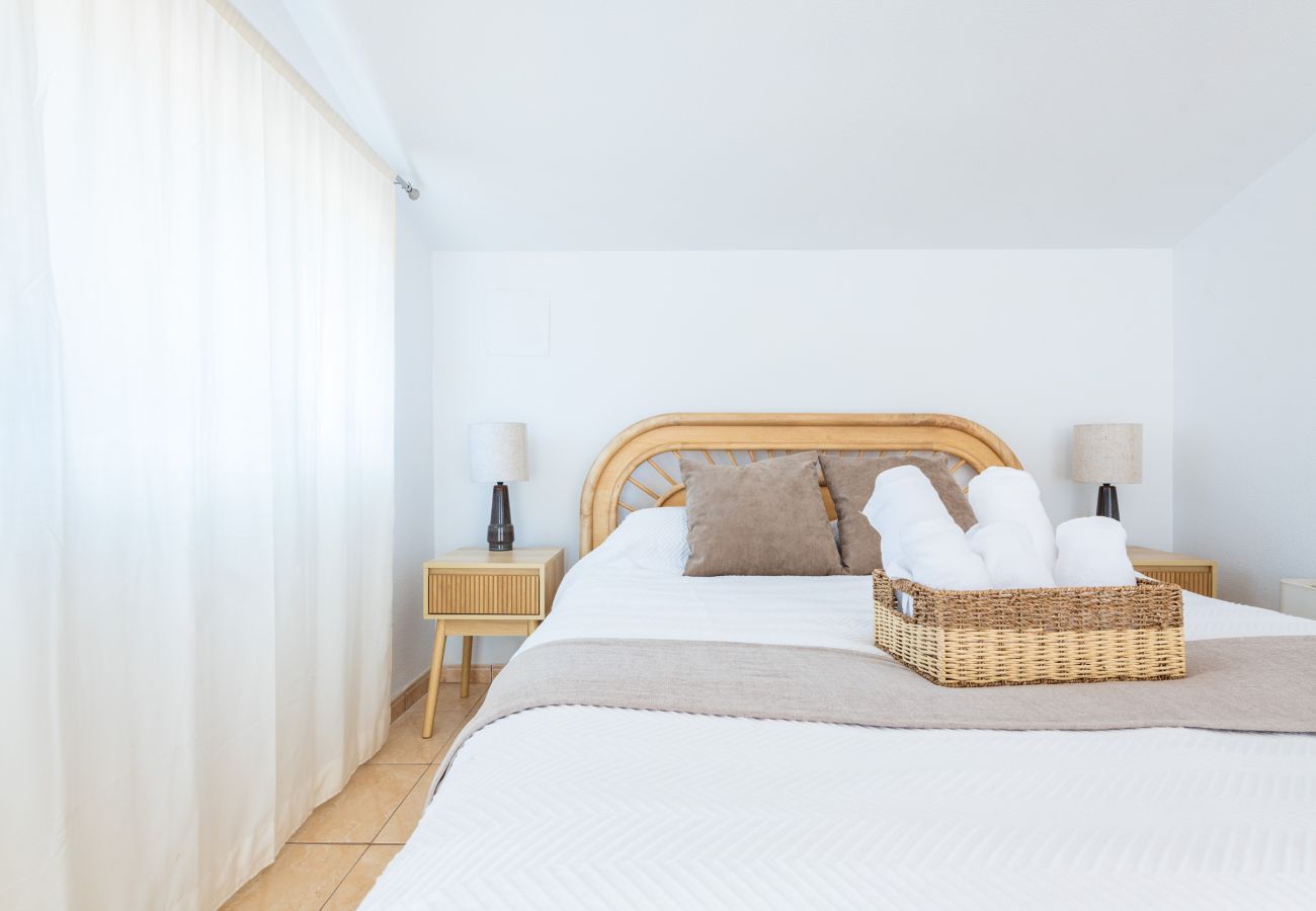 Villa à Peñiscola - 🌴 Villa del Mar - Villa méditerranéenne avec piscine et jardin privés