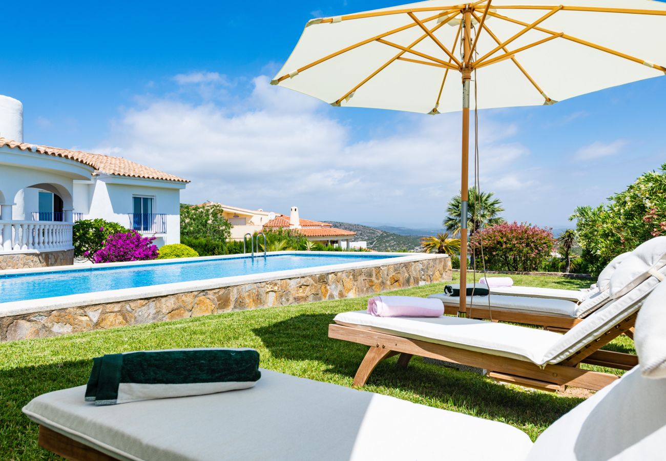 Villa à Peñiscola - 🌴 Villa del Mar - Villa méditerranéenne avec piscine et jardin privés