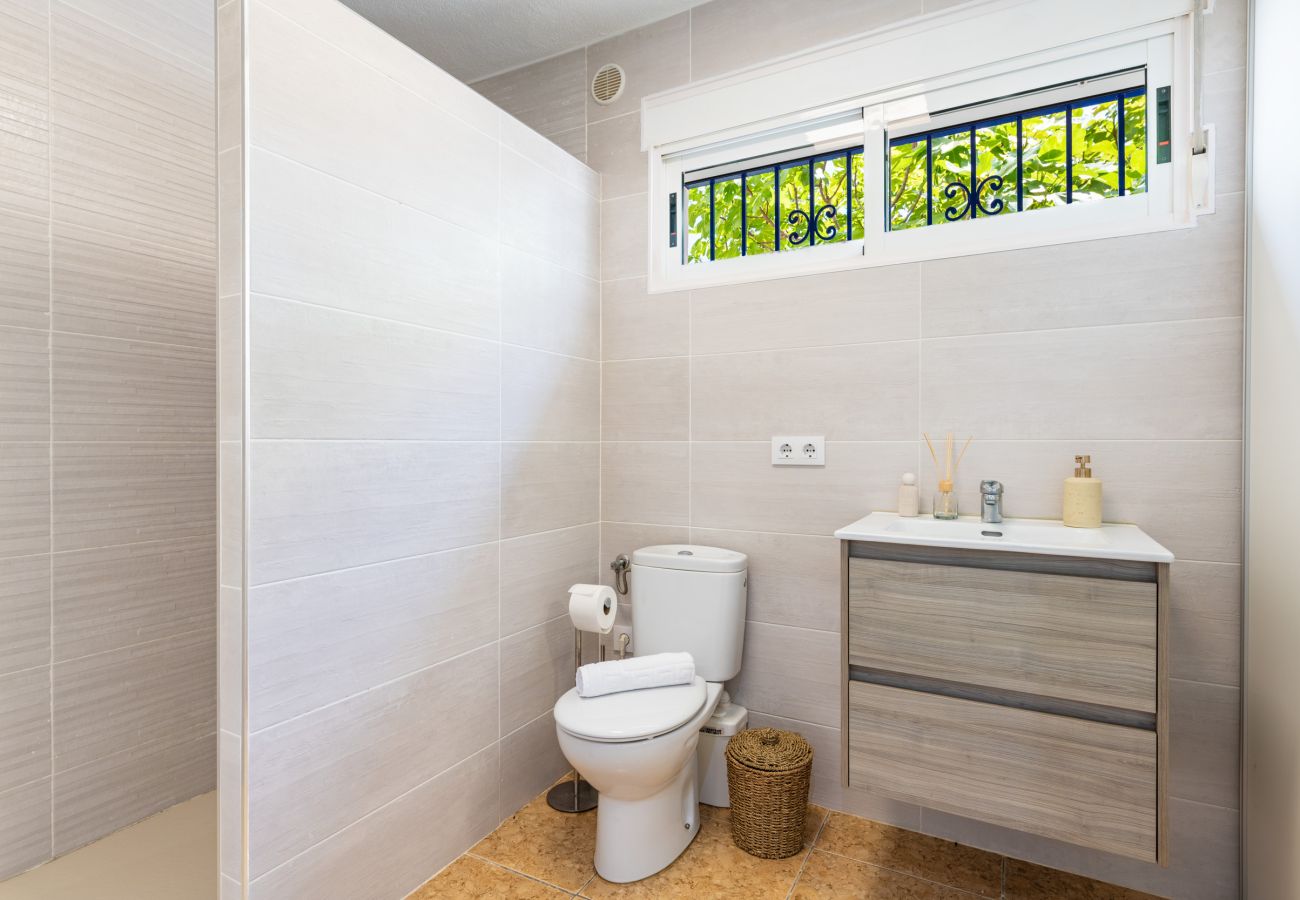 Villa à Peñiscola - 🌴 Villa del Mar - Villa méditerranéenne avec piscine et jardin privés