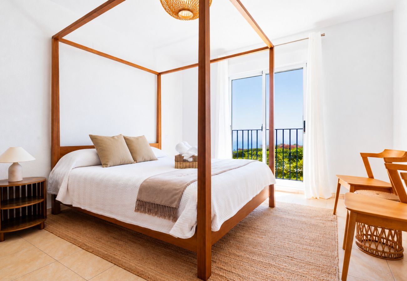 Villa à Peñiscola - 🌴 Villa del Mar - Villa méditerranéenne avec piscine et jardin privés