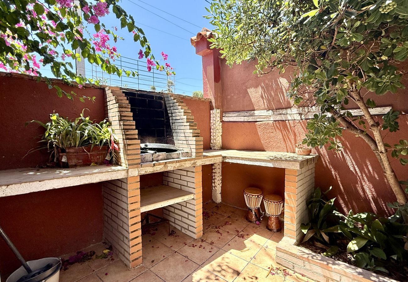 Studio à Peñiscola - Loft Safari – Jacuzzi privé et cheminée